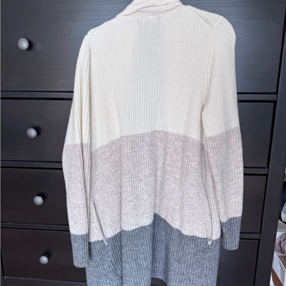 Colorblock Open Front Cardigan - Picture 2 of 3